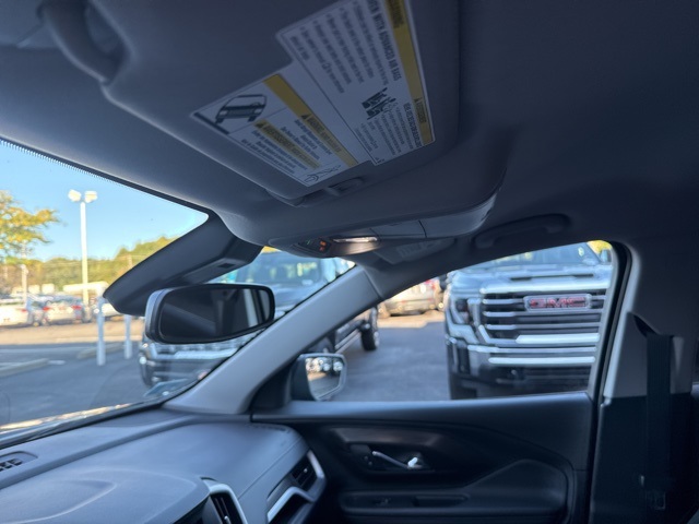 2023 Gmc Terrain SLE photo 13