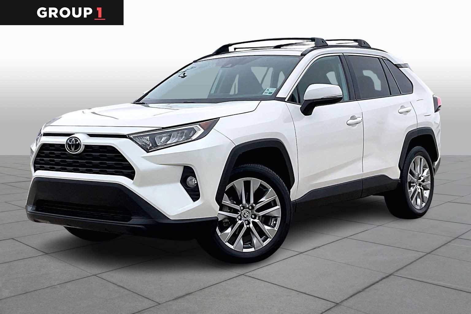 2021 Toyota RAV4 XLE Premium's photo