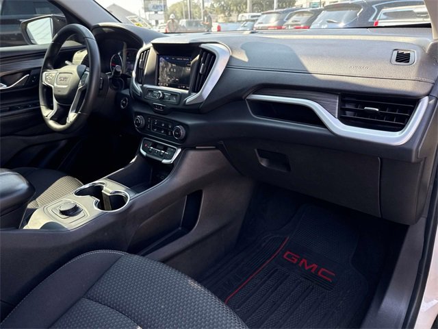 2023 Gmc Terrain SLE photo 12