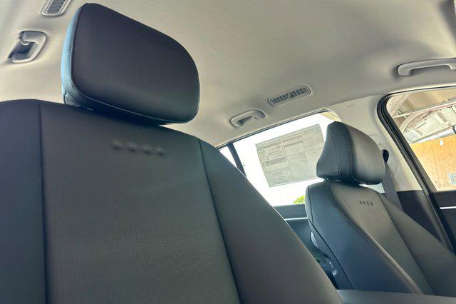 2026 Hyundai Ioniq SEL photo 18