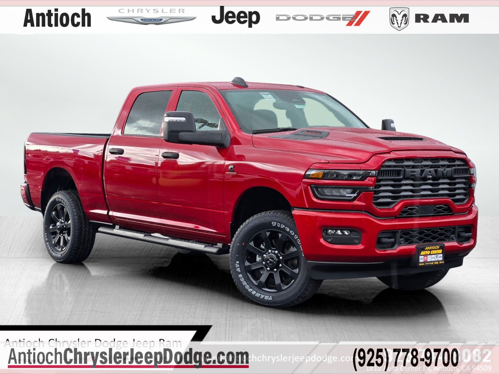 2026 RAM Ram 2500 Pickup Tradesman/Black Express's photo