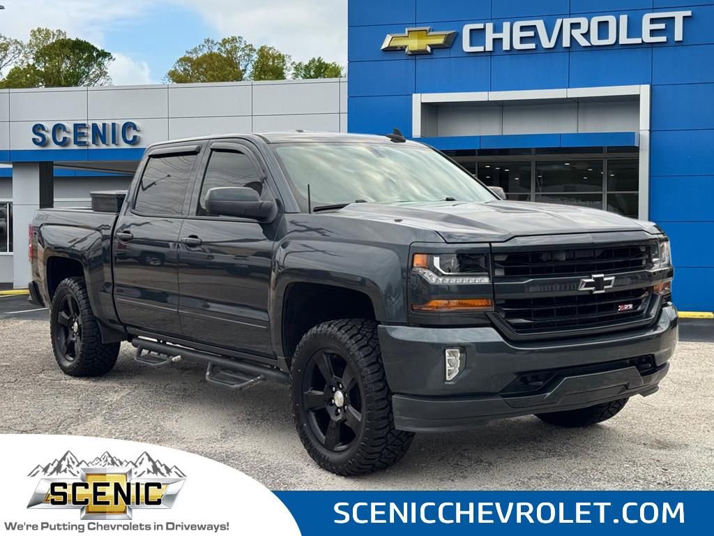 2017 Chevrolet Silverado 1500 LT's photo