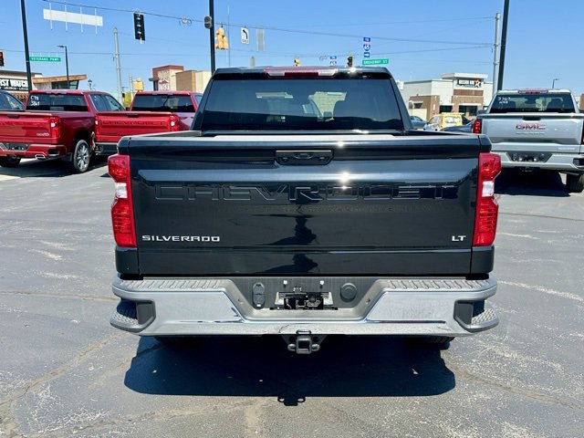 2025 Chevrolet Silverado 1500 LT photo 4