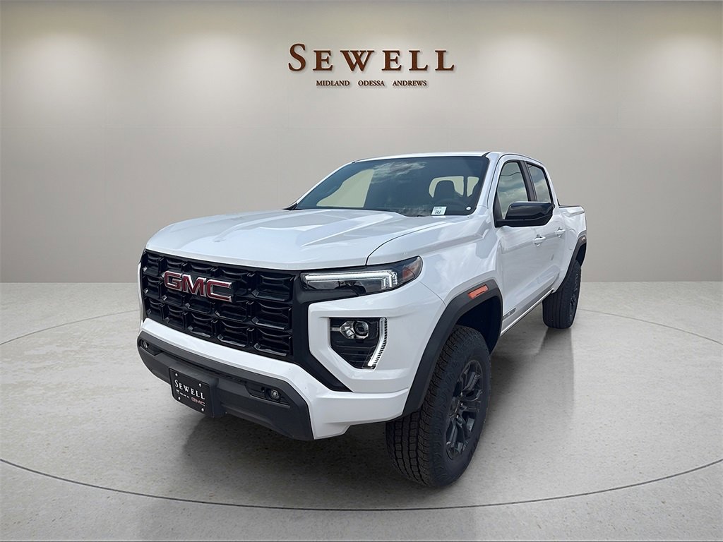 2025 GMC Canyon Elevation's photo
