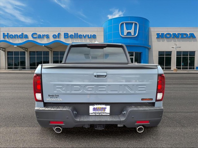 2025 Honda Ridgeline TrailSport photo 4