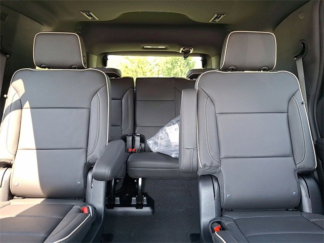 2025 Gmc Yukon Denali Ultimate photo 5