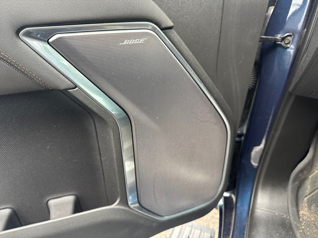 2022 Chevrolet Silverado 1500 High Country photo 8