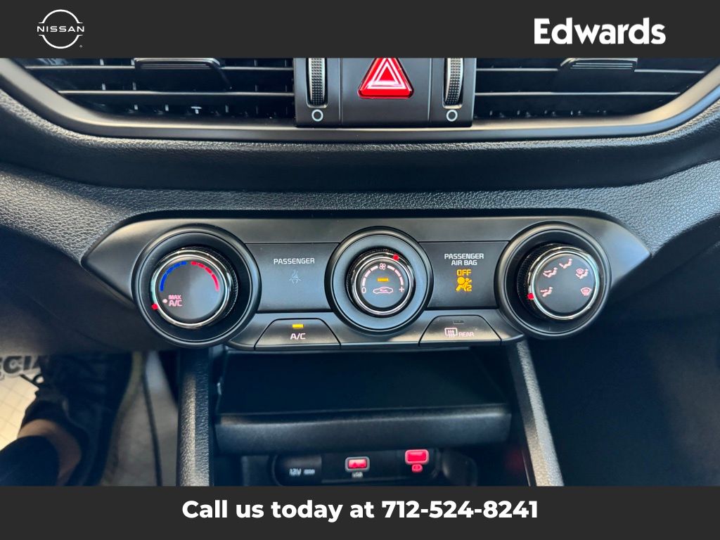 2024 Kia Forte LXS photo 22