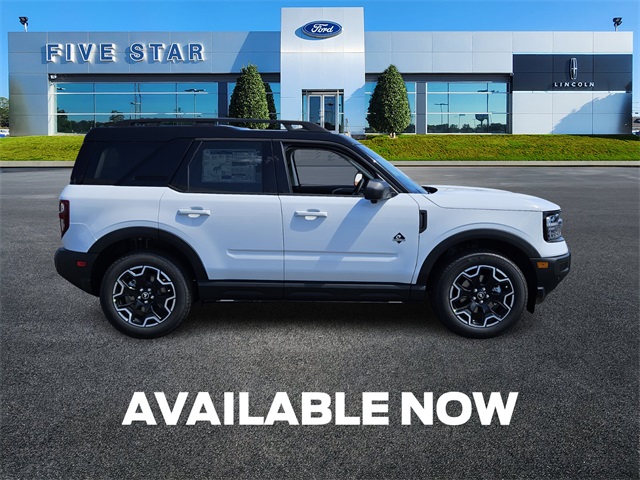 2025 Ford Bronco Sport Outer Banks photo 9