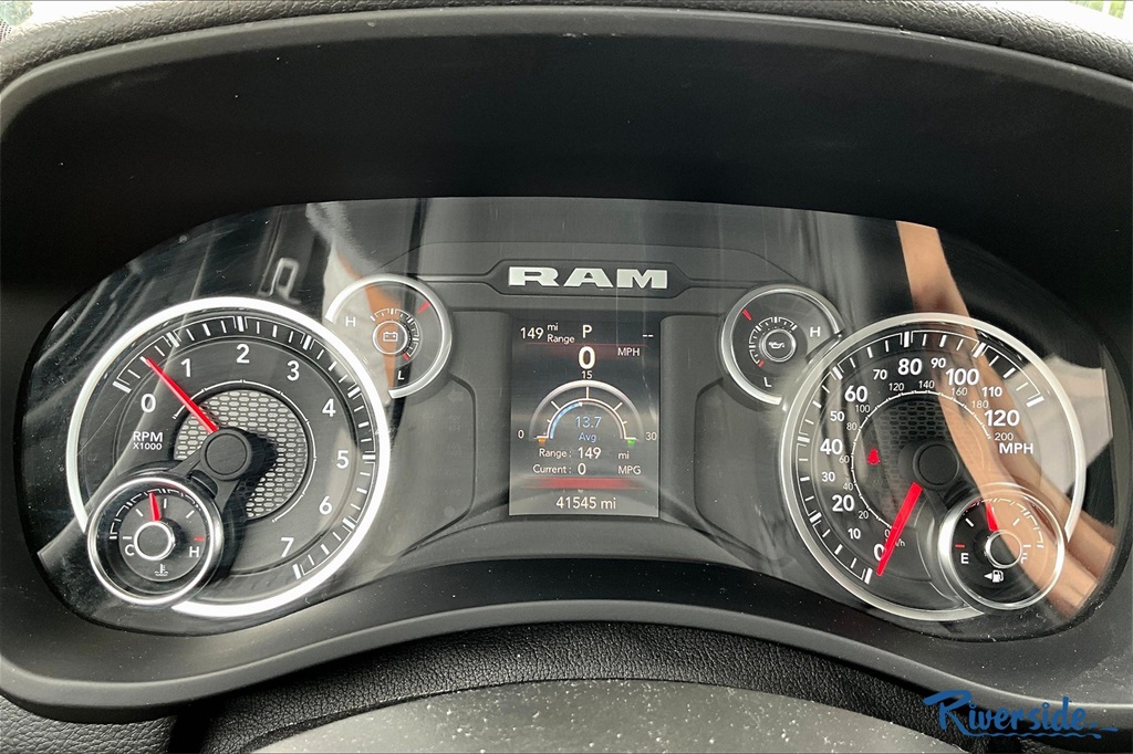 2024 Ram 2500 Big Horn photo 8