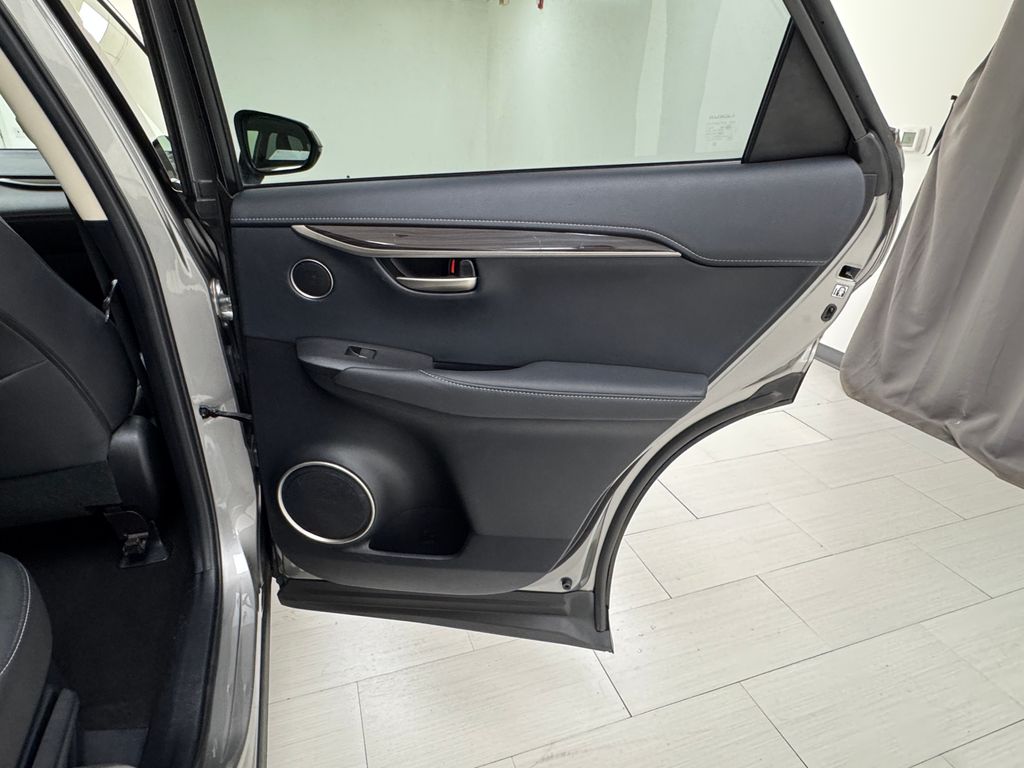 2016 Lexus NX 200t AWD photo 13