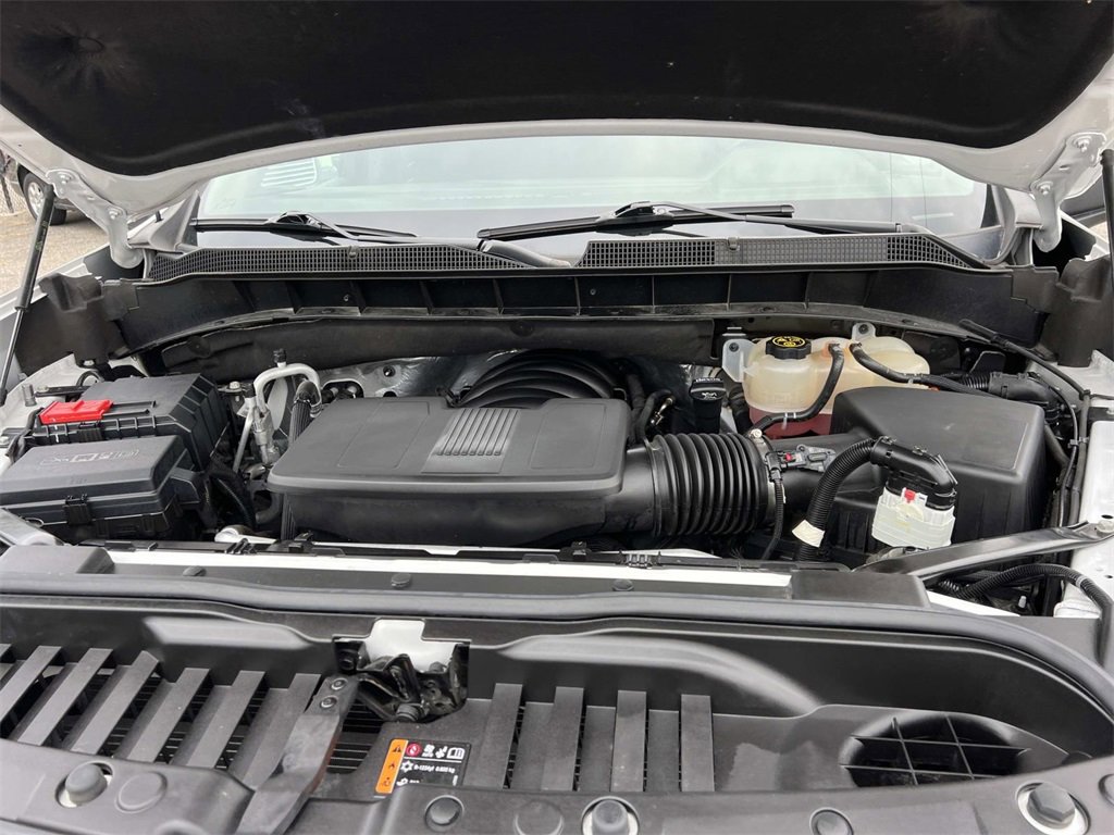 2023 Chevrolet Silverado 1500 RST photo 9