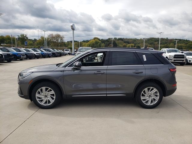 2026 Lincoln Corsair Premiere photo 2