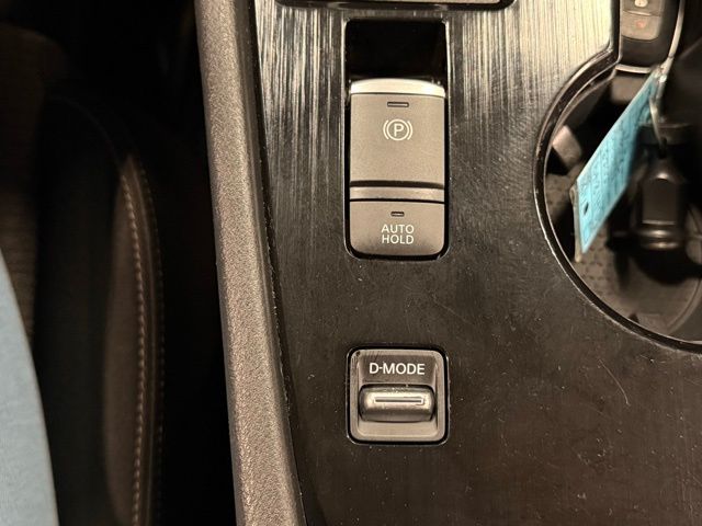 2023 Nissan Rogue SV photo 22