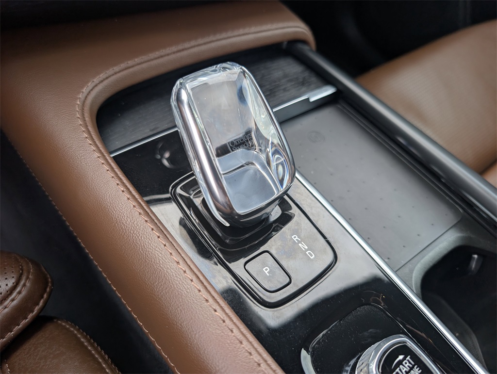 2022 Volvo XC90 Recharge T8 Inscription photo 30