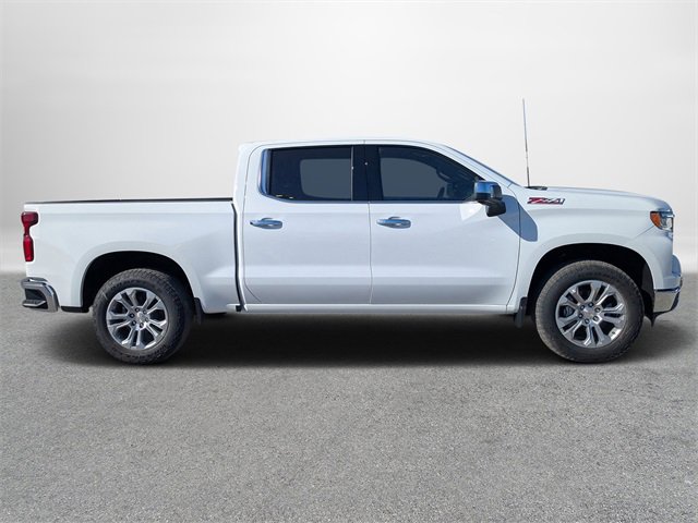 2026 Chevrolet Silverado 1500 LTZ photo 3