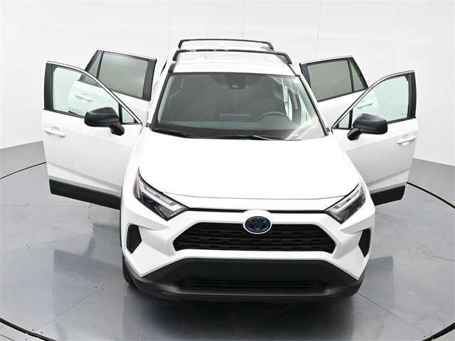 2024 Toyota RAV4 Hybrid LE photo 39