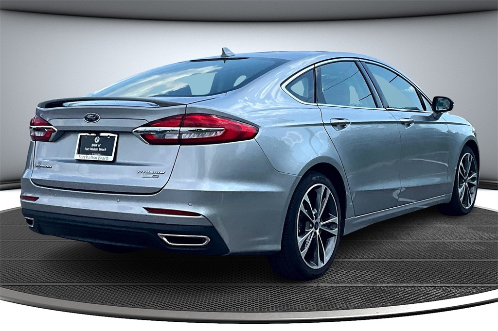 2020 Ford Fusion Titanium photo 6