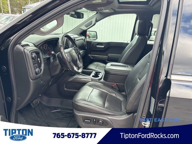 2019 Chevrolet Silverado 1500 LTZ photo 2