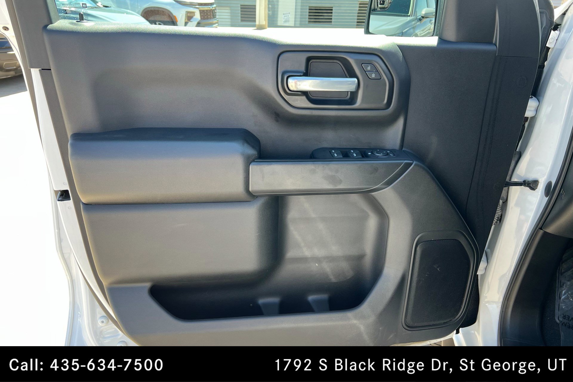 2021 Chevrolet Silverado 1500 Custom Trail Boss photo 13