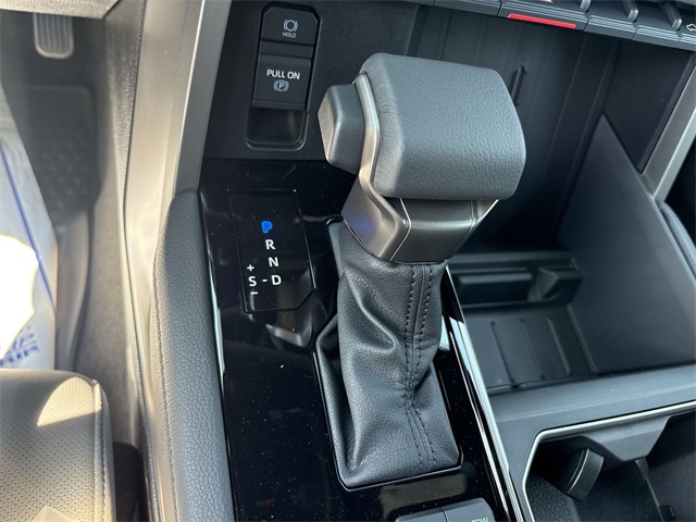 2026 Toyota Tundra Limited photo 10