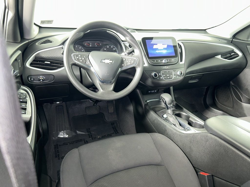 2023 Chevrolet Malibu 1LT photo 12
