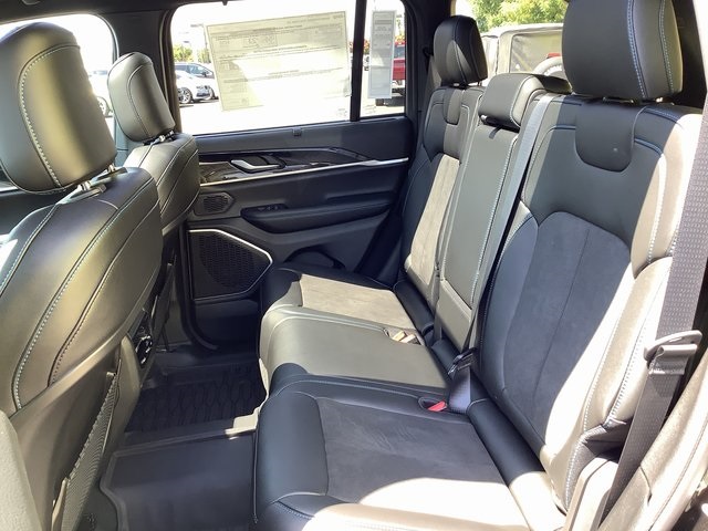 2023 Jeep Grand Cherokee Trailhawk 4xe photo 25