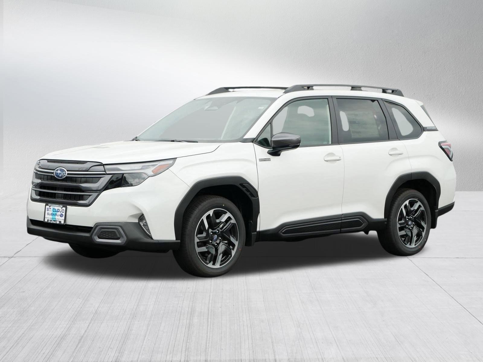 2025 Subaru Forester Limited photo 2