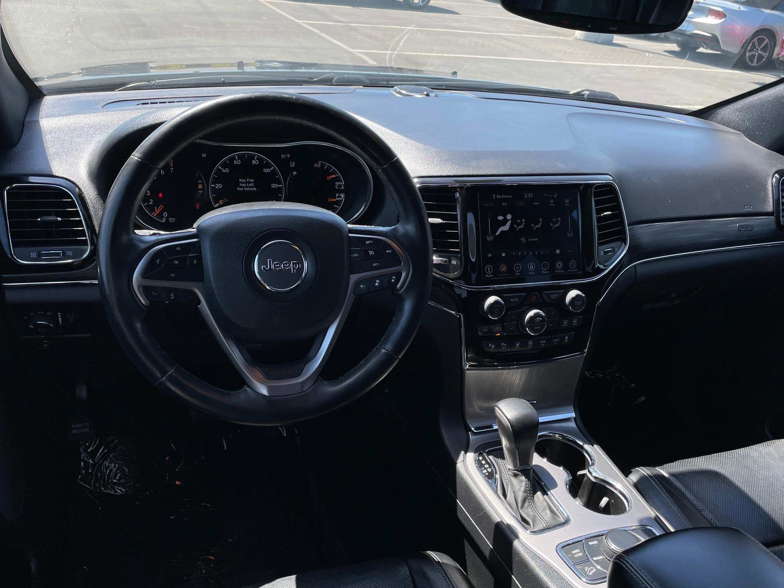 2021 Jeep Grand Cherokee Anniversary Edition photo 6