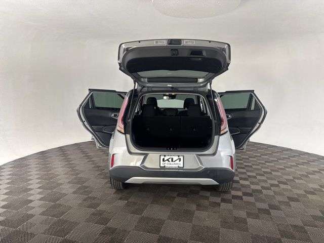 2023 Kia Soul LX photo 15