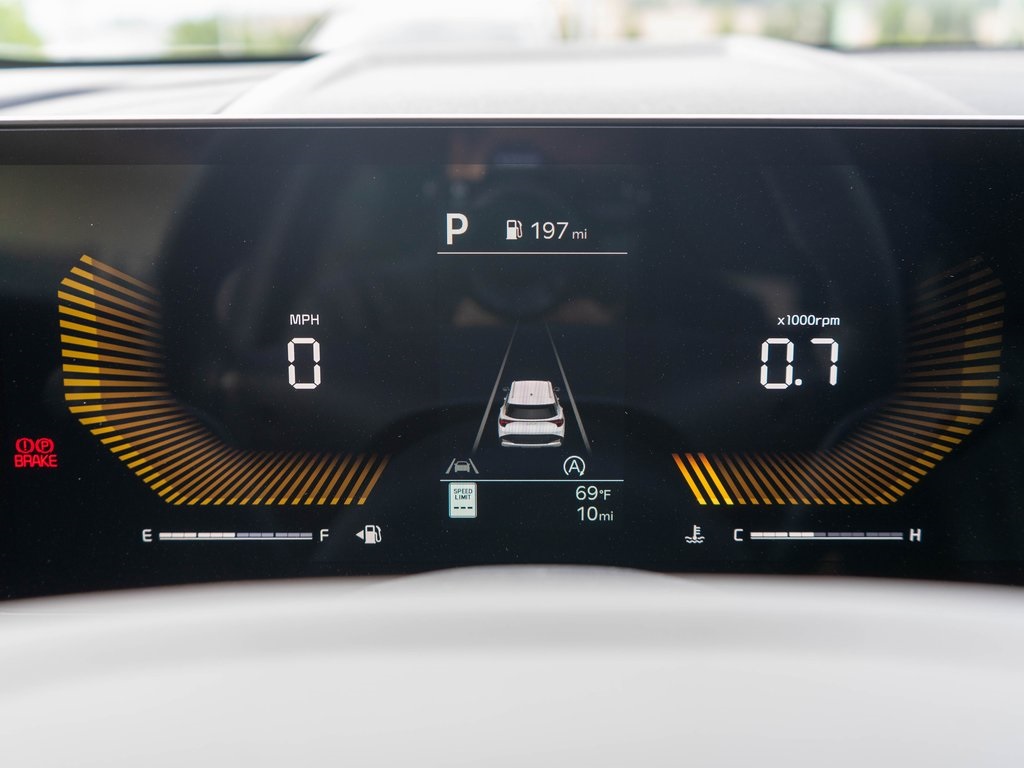 2026 Kia Sportage X-Line photo 16