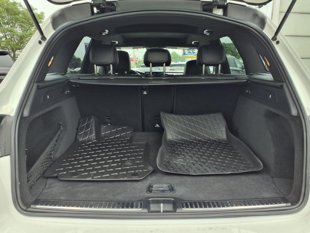 2022 Mercedes Benz GLC 300 4MATIC photo 14