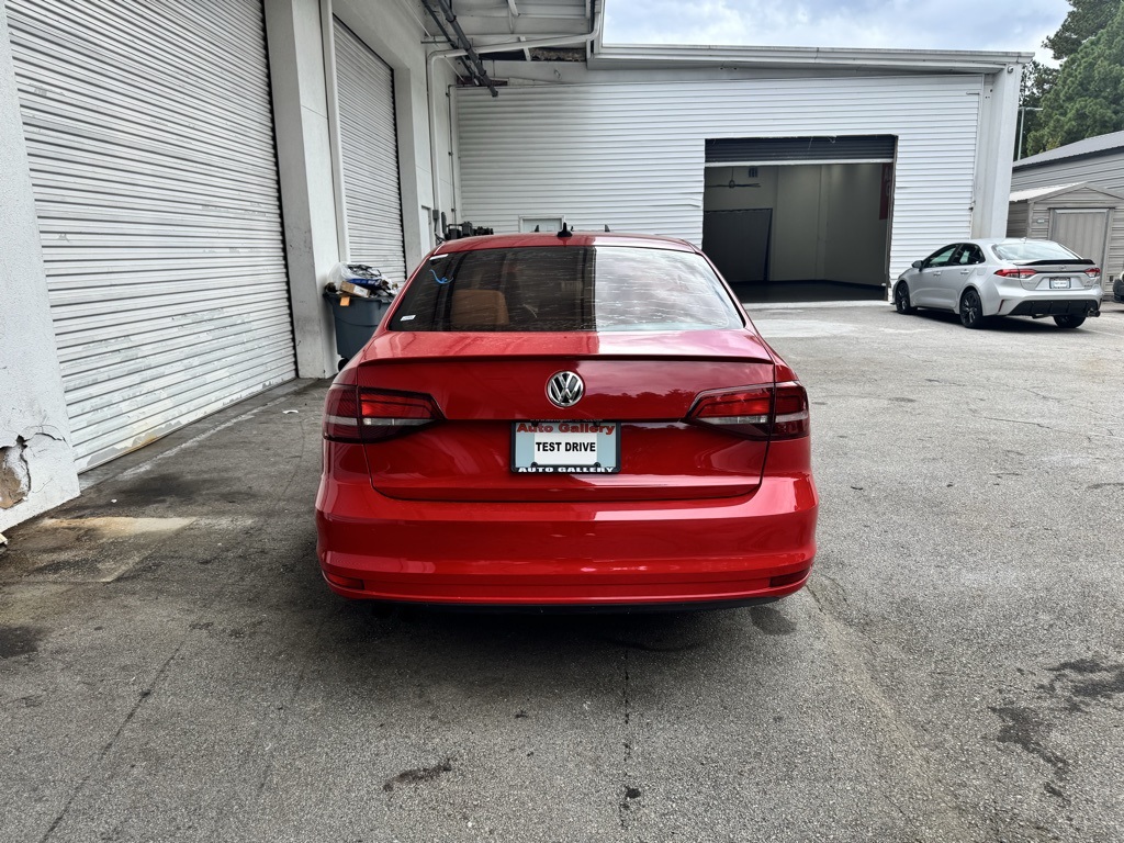 2017 Volkswagen Jetta 1.8T Sport photo 3