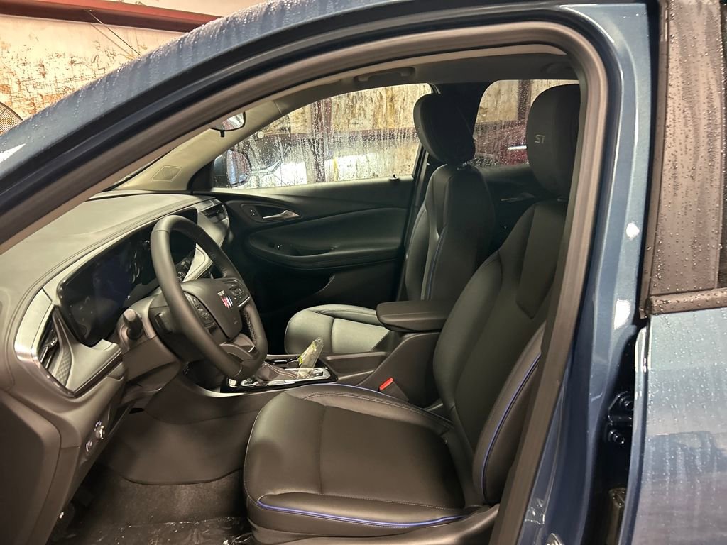 2026 Buick Encore GX Sport Touring photo 12