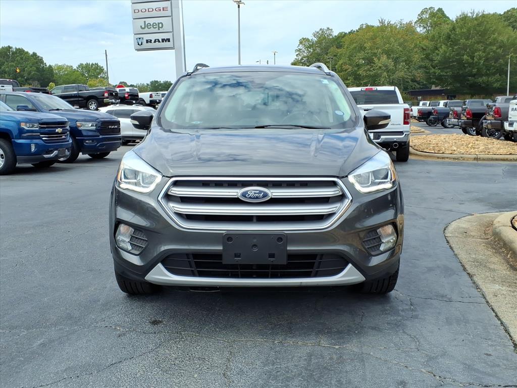 2017 Ford Escape Titanium photo 2