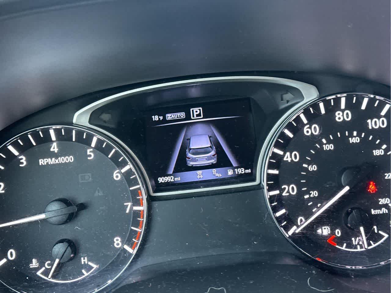 2020 Nissan Pathfinder SV