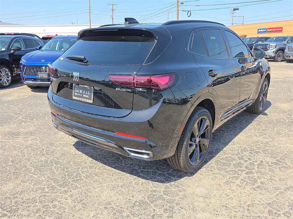 2025 Buick Envision Sport Touring photo 4