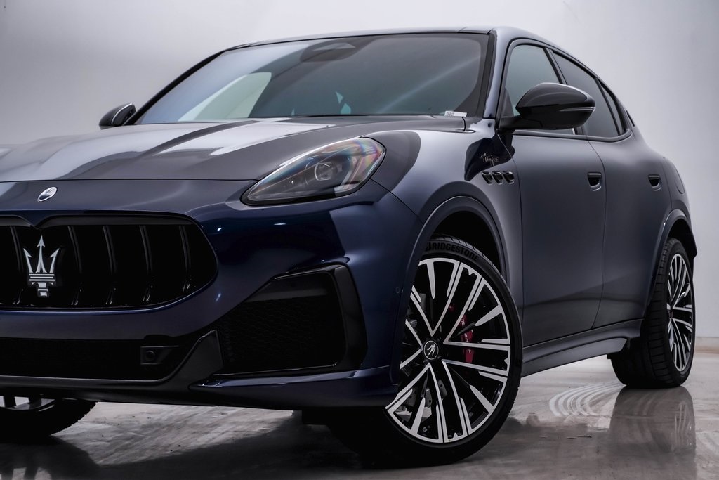 2025 Maserati Grecale Trofeo photo 2