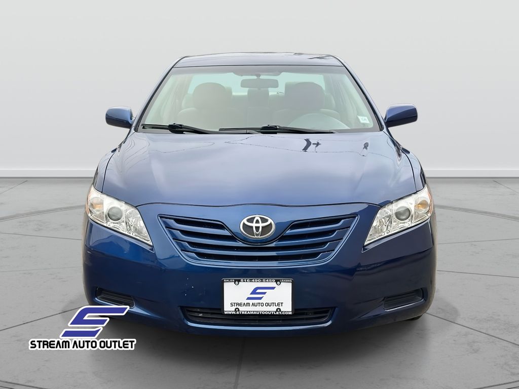 2007 Toyota Camry LE photo 2