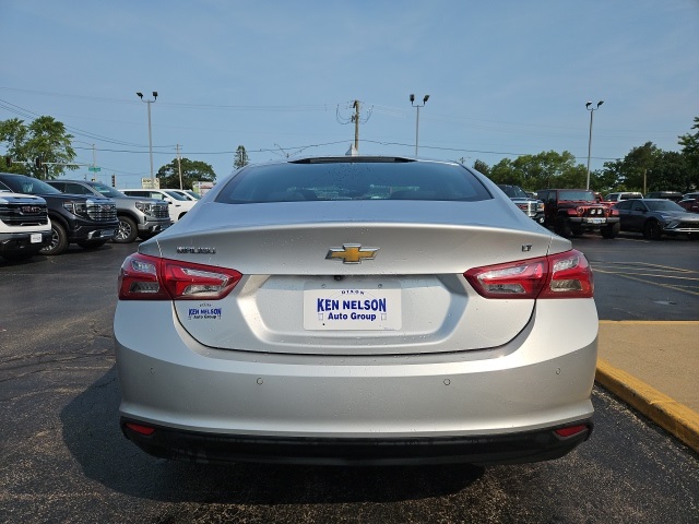 2022 Chevrolet Malibu 1LT photo 3