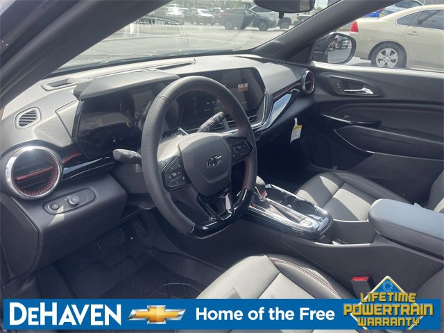2025 Chevrolet Trax photo 10