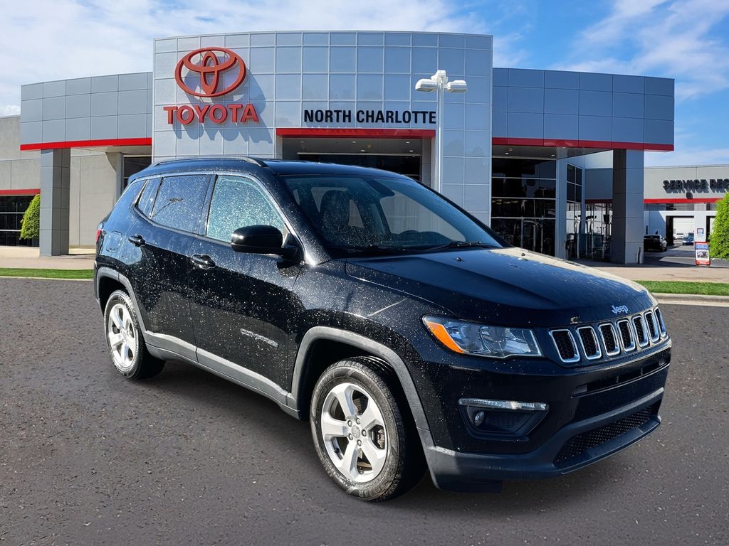 Used 2018 Jeep Compass Latitude with VIN 3C4NJCBB8JT137534 for sale in Huntersville, NC