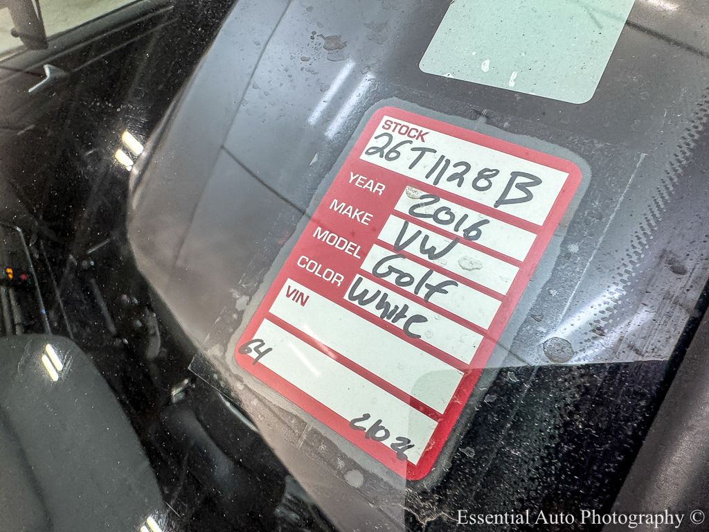 2016 VOLKSWAGEN GOLF GTI - Image 26