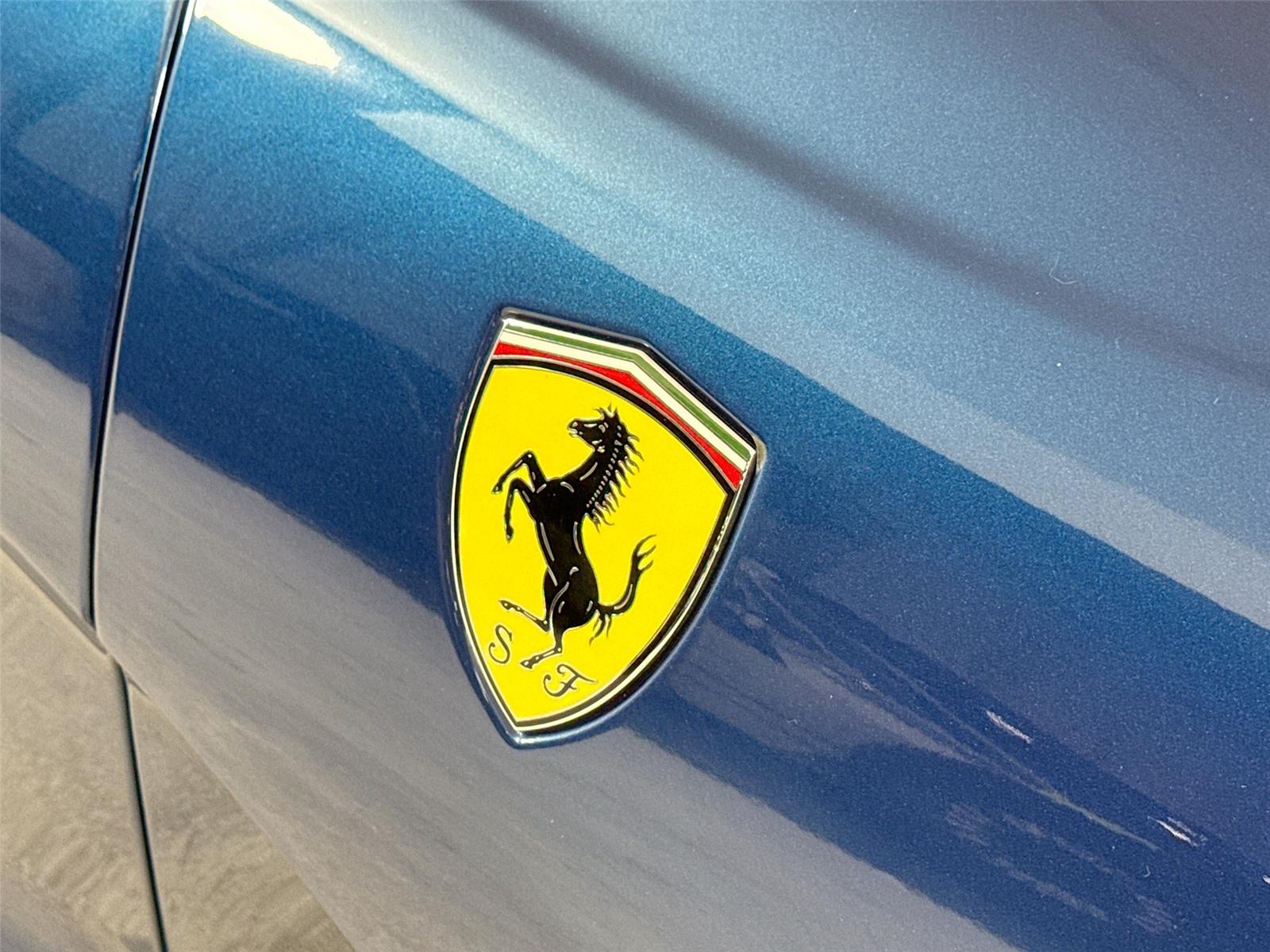2020 Ferrari 812 Superfast photo 33