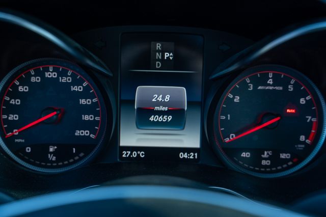 2018 Mercedes Benz C AMG 63 S photo 15