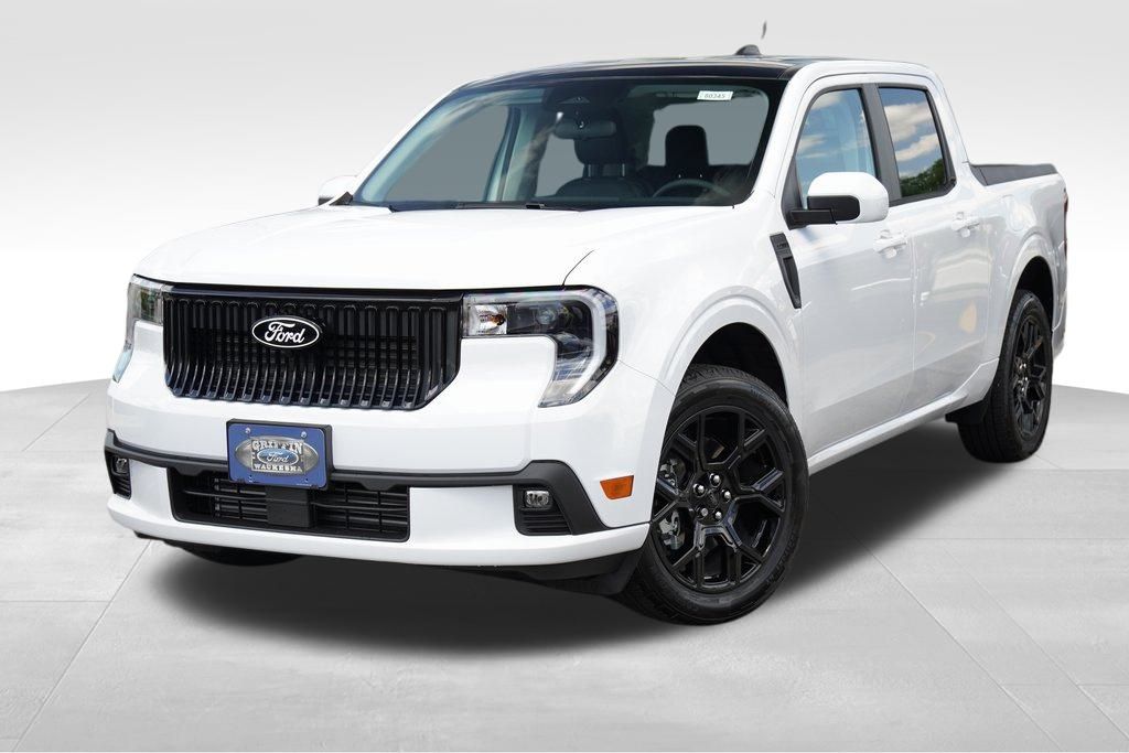 2025 Ford Maverick photo 3