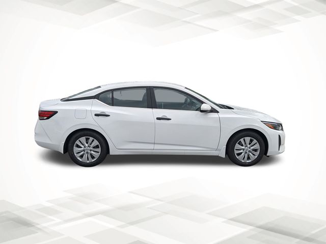 2025 Nissan Sentra S photo 3