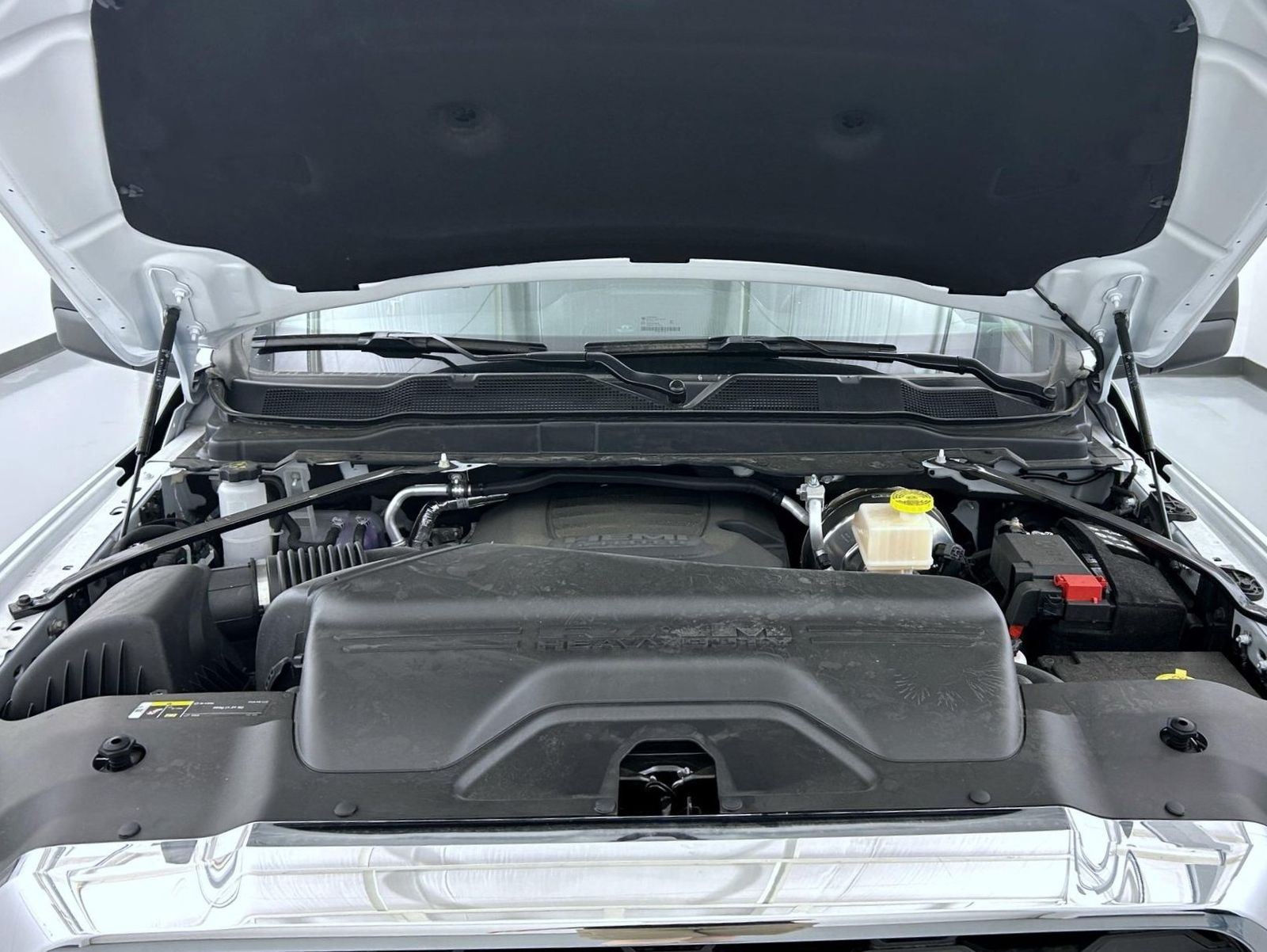 2026 Ram 2500 Tradesman photo 23