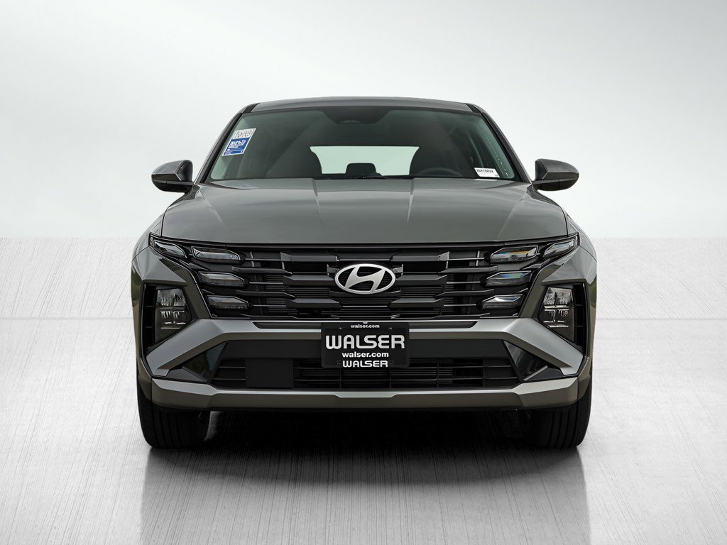 2025 Hyundai Tucson SE photo 2