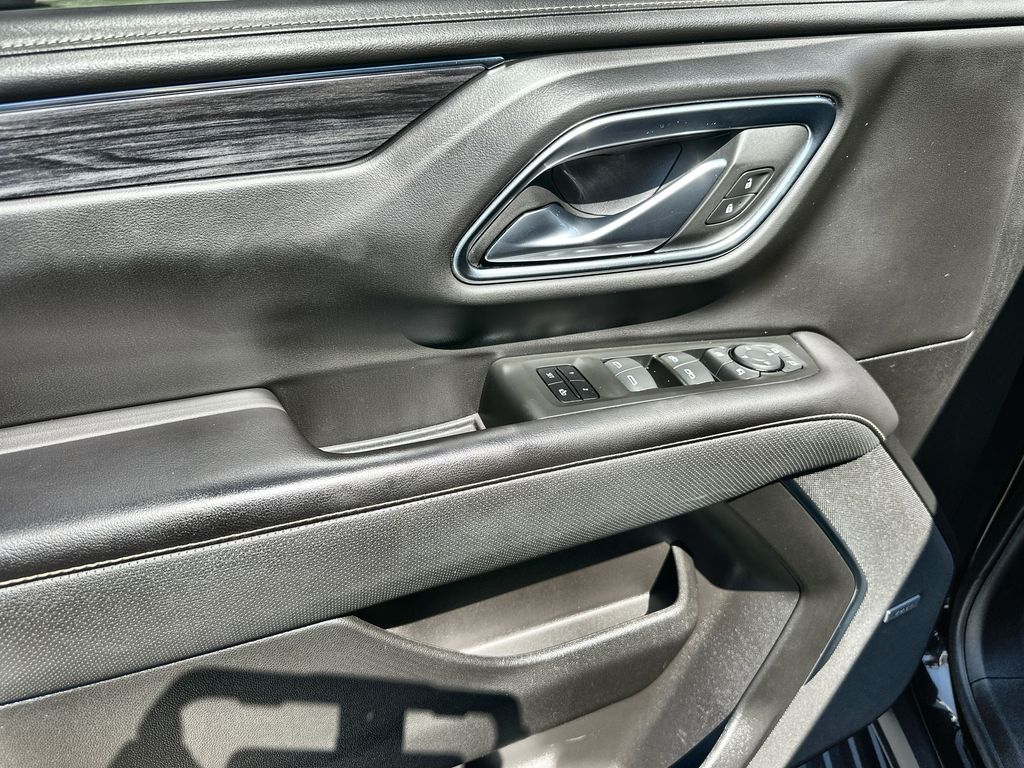 2022 Gmc Yukon SLT photo 24